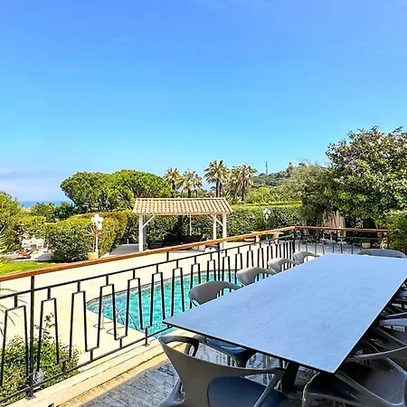 Azure 14 Guests - Heart Of Cap D'antibes 앙티브