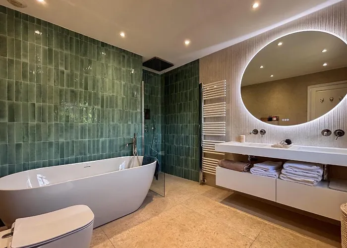 Azure 14 Guests - Heart Of Cap D'antibes