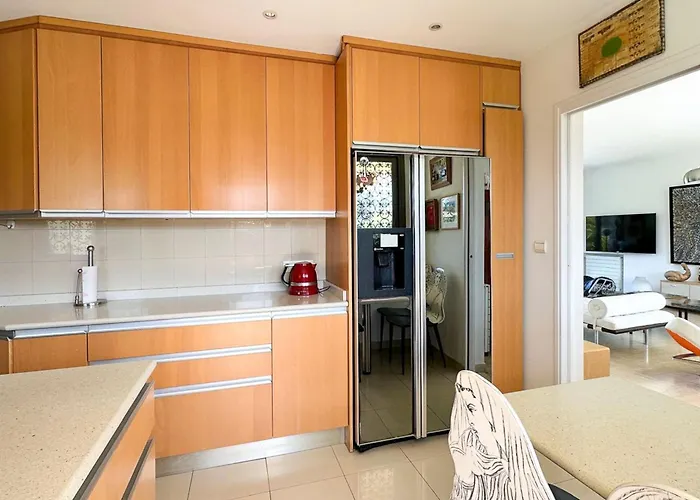 Azure 14 Guests - Heart Of Cap D'antibes Antibes