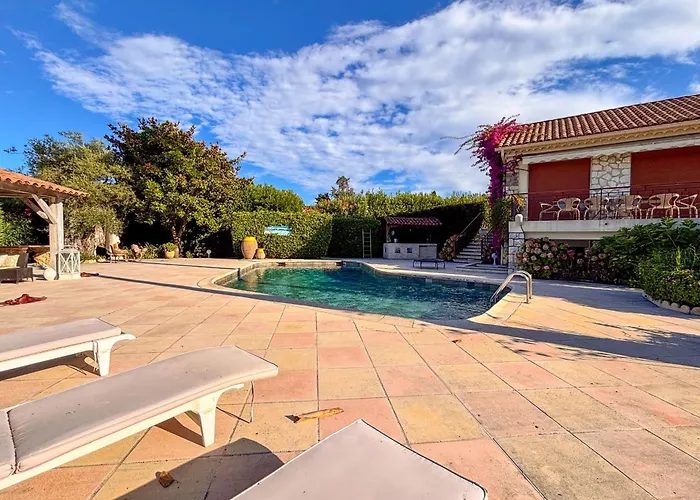 Azure 14 Guests - Heart Of Cap D'antibes *